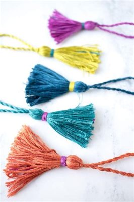 How to Make a Tassel with Embroidery Floss and Interpret Its Artistic Charm